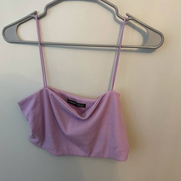 Crop top - Picture 1 of 2